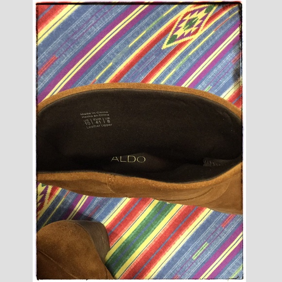 👢Aldo Hollee Suede Buckle Detail Bootie Cognac 10 - Picture 7 of 7
